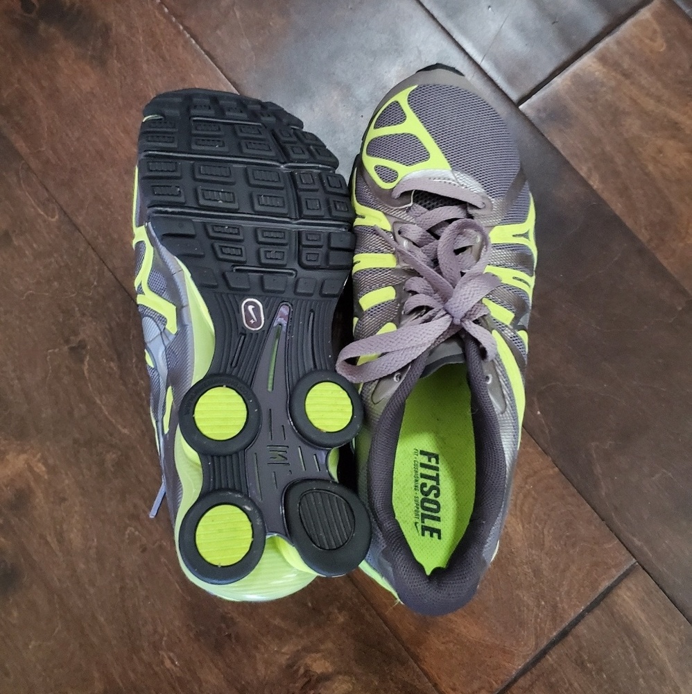 Nike Shox